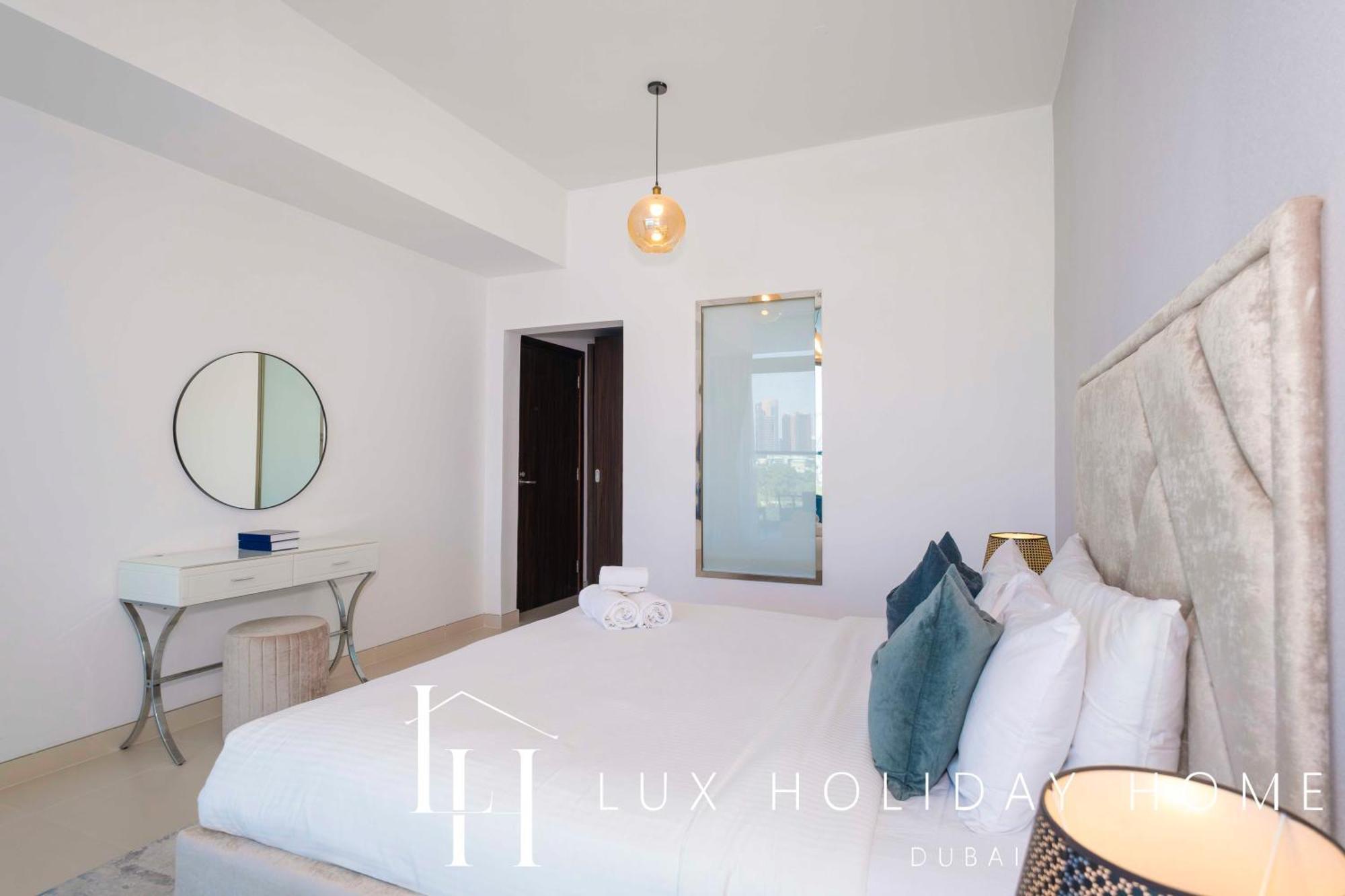 Lux - Opulent Island Suite 3 Dubai Exterior photo